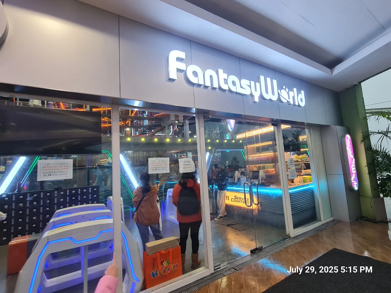 FantasyWorld